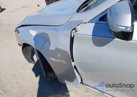 2017 Genesis G80 3.8 z USA, uszkodzony, nr VIN KMHGN4JE7HU184581